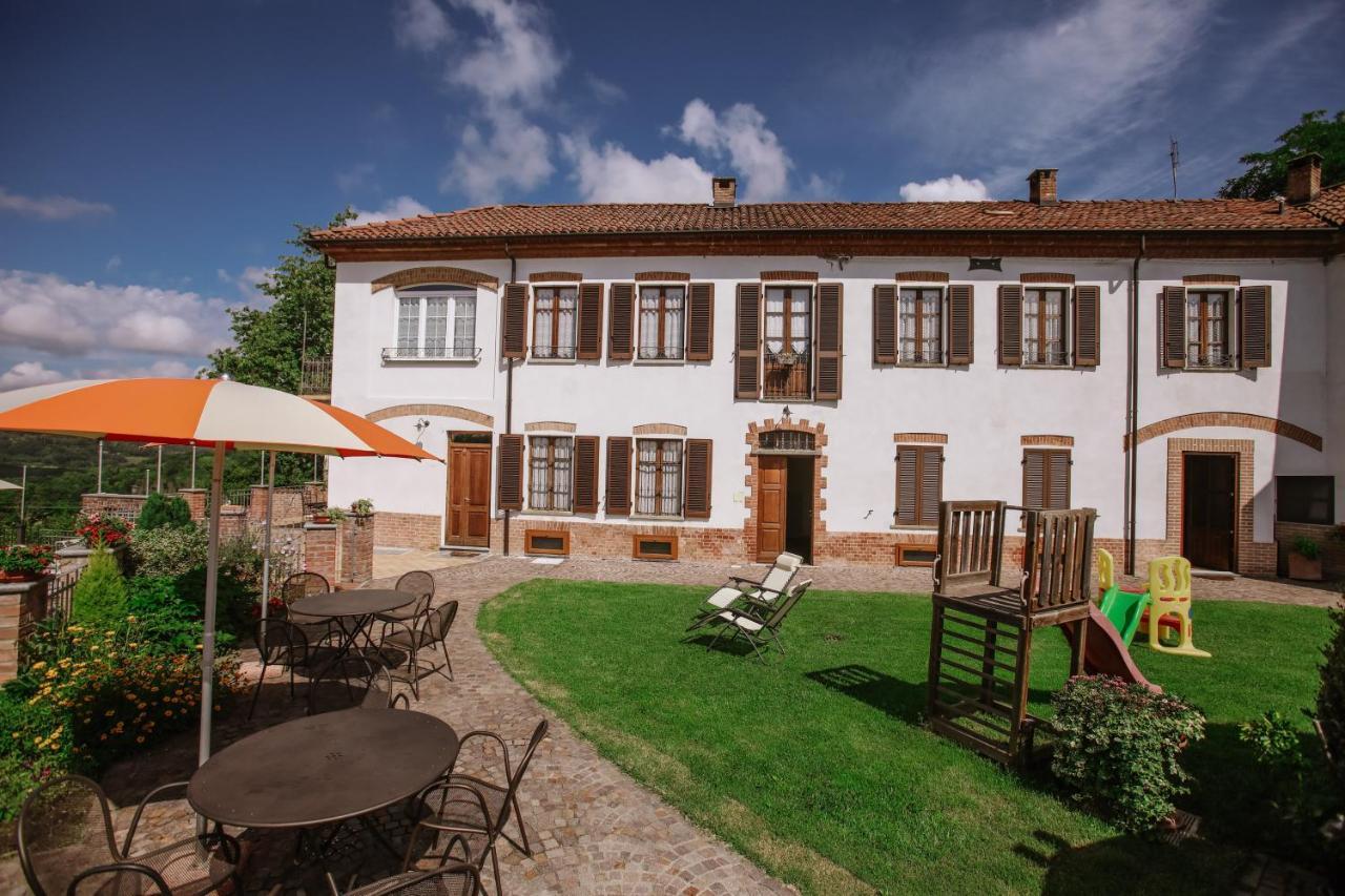 Ferienwohnung Il Pozzo Fiorito Cossombrato Exterior foto