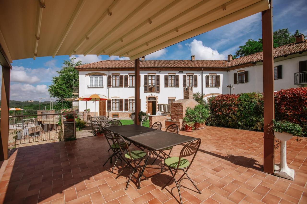 Ferienwohnung Il Pozzo Fiorito Cossombrato Exterior foto