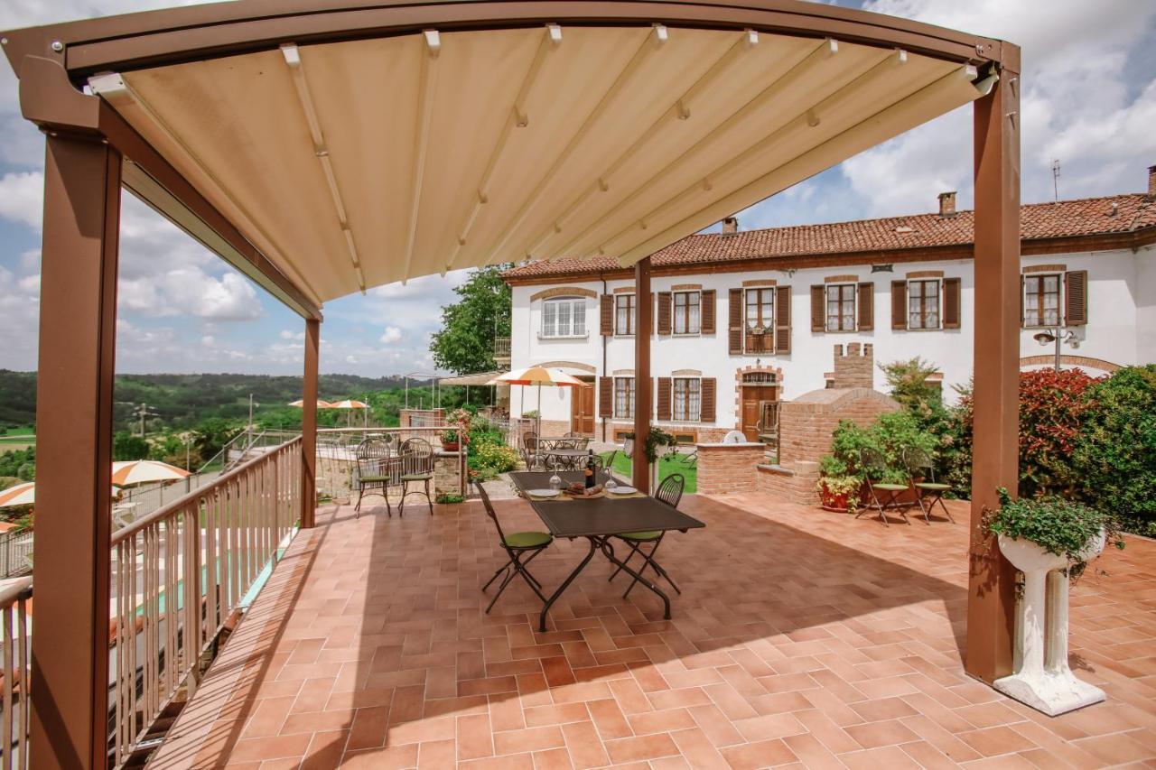 Ferienwohnung Il Pozzo Fiorito Cossombrato Exterior foto