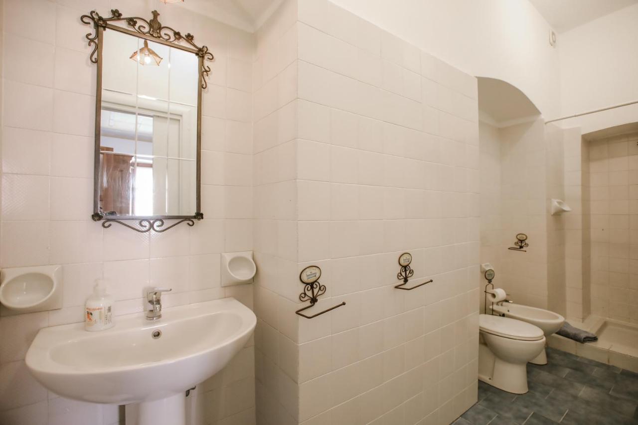 Ferienwohnung Il Pozzo Fiorito Cossombrato Exterior foto