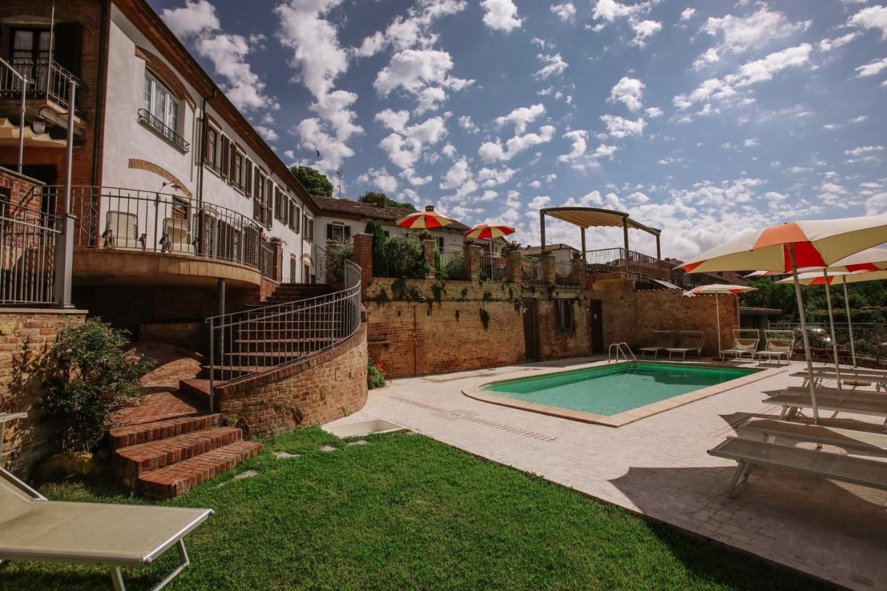 Ferienwohnung Il Pozzo Fiorito Cossombrato Exterior foto